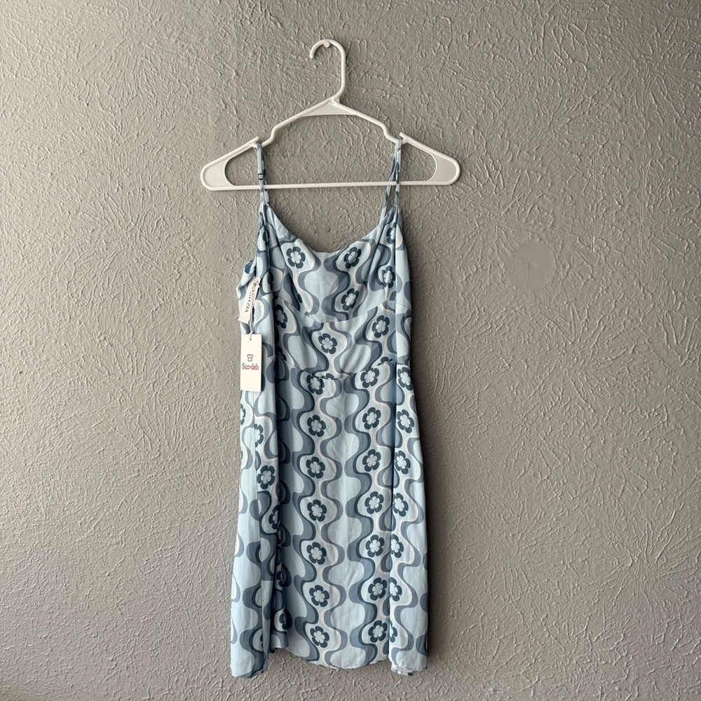 Aritzia Retro Style Mod Mini Dress Short - Medium - NWT